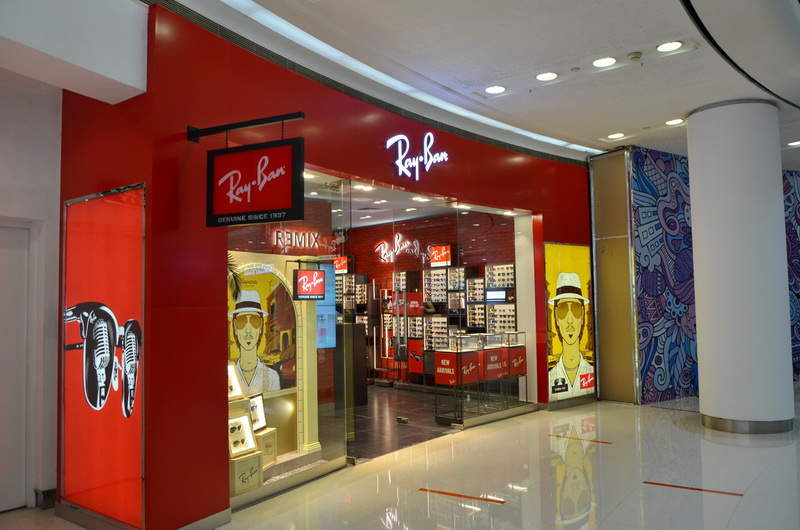 Ray?Ban 宏伊国际广场店——壹定发 CIS 商用安装系统的经典应用